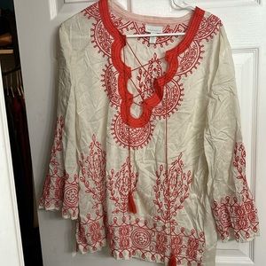 Women’s cream and orange Charter club tunic